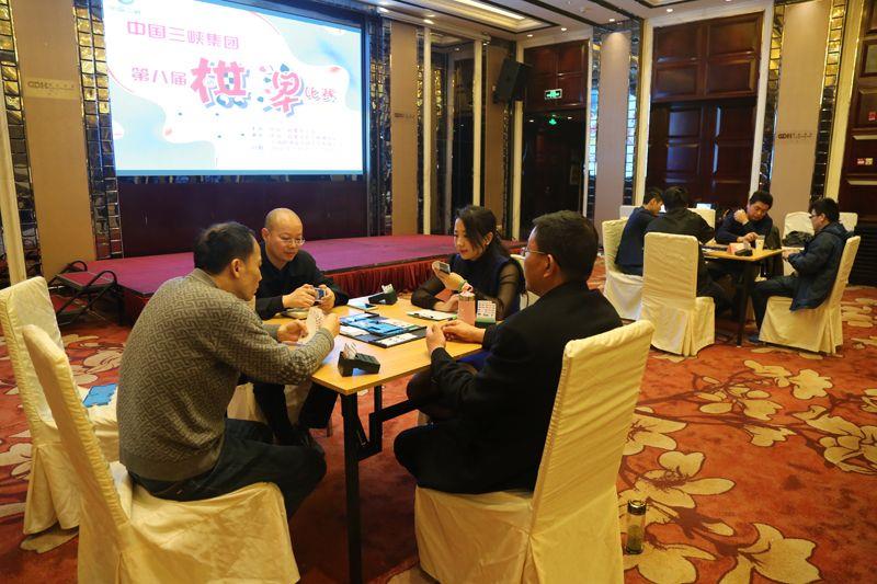 b6e18b4f2a676e2d81b40dabbd836a3 b6e18b4f2a676e2d81b40dabbd836a3