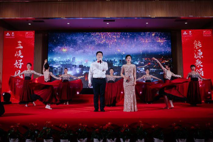 11、《燈火里的中國》四川分公司