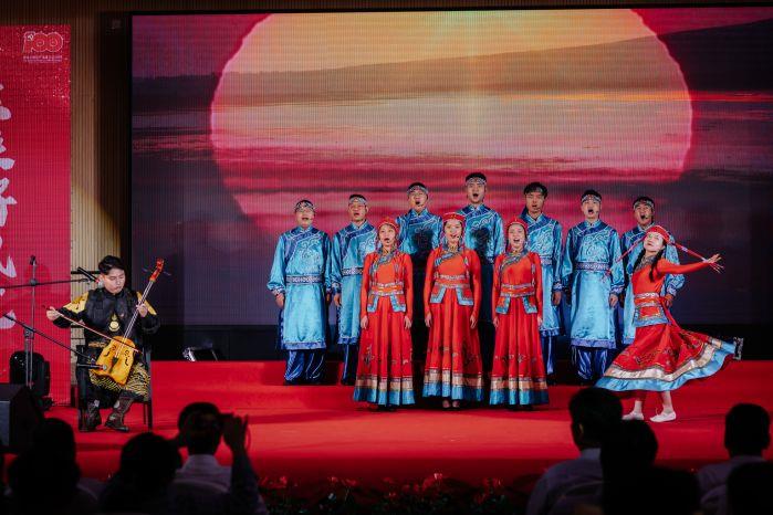 18、《草原上升起不落的太陽》青海分公司