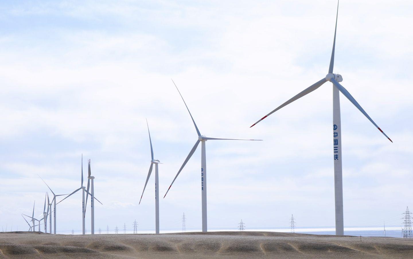 青海錫鐵山10萬(wàn)千瓦風(fēng)電場(chǎng)